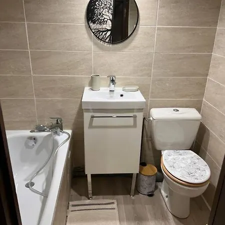Studio Gare St Roch, Place De La Comedie & Wifi Apartment